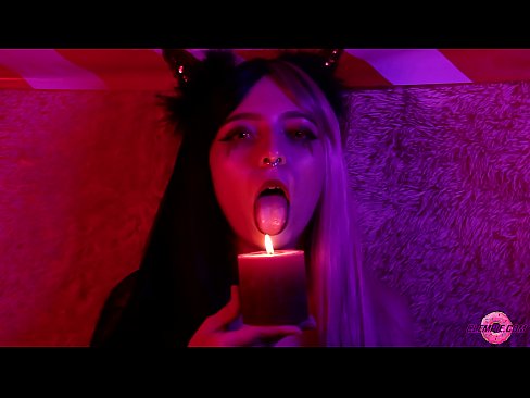 ❤️ Ástríðufullt blowjob frá Sexy Succubus með munnfyllingu ❤️❌ Klámmyndband hjá okkur is.villagesexvideos.ru ️❤